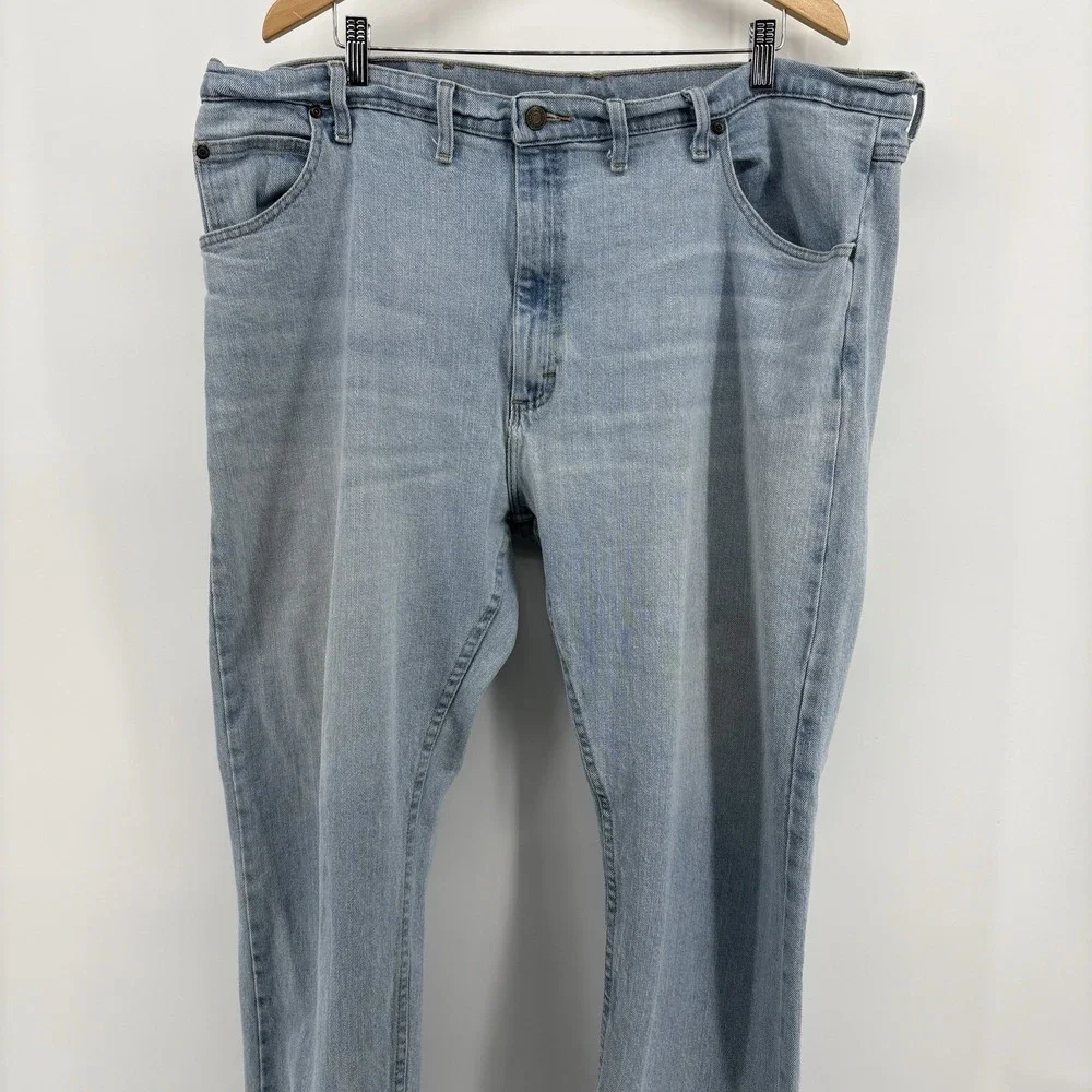Wrangler Men's 42X28 (Tag 44X30) Jeans Vintage Flex Fit Waist Light Blue STAIN